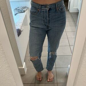 Levi’s wedgie straight 29